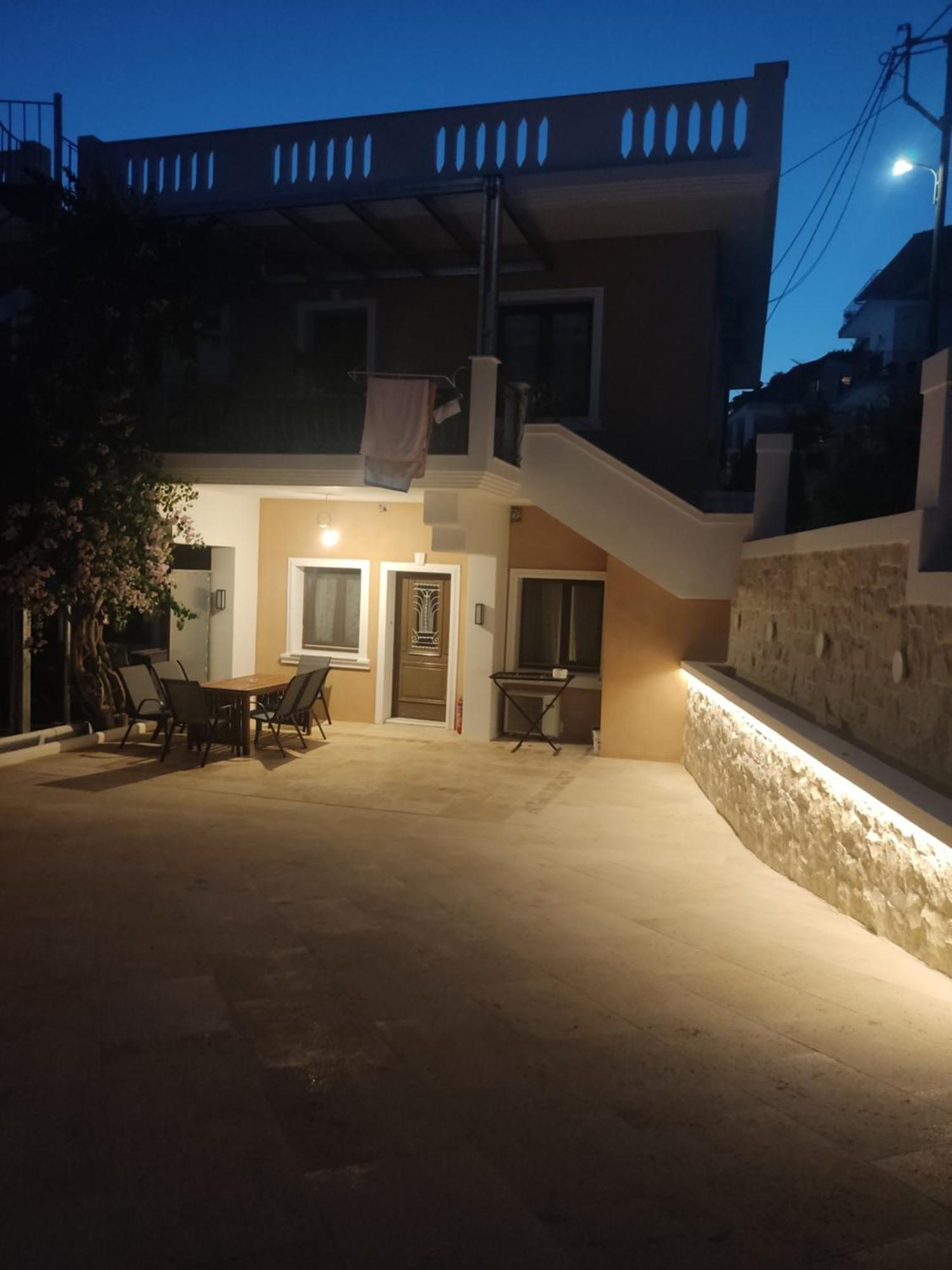 Villa Chrisanthi Parga Eksteriør billede